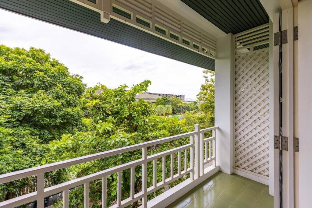 4 Bedroom Townhouse In Great Location! هوا هين المظهر الخارجي الصورة
